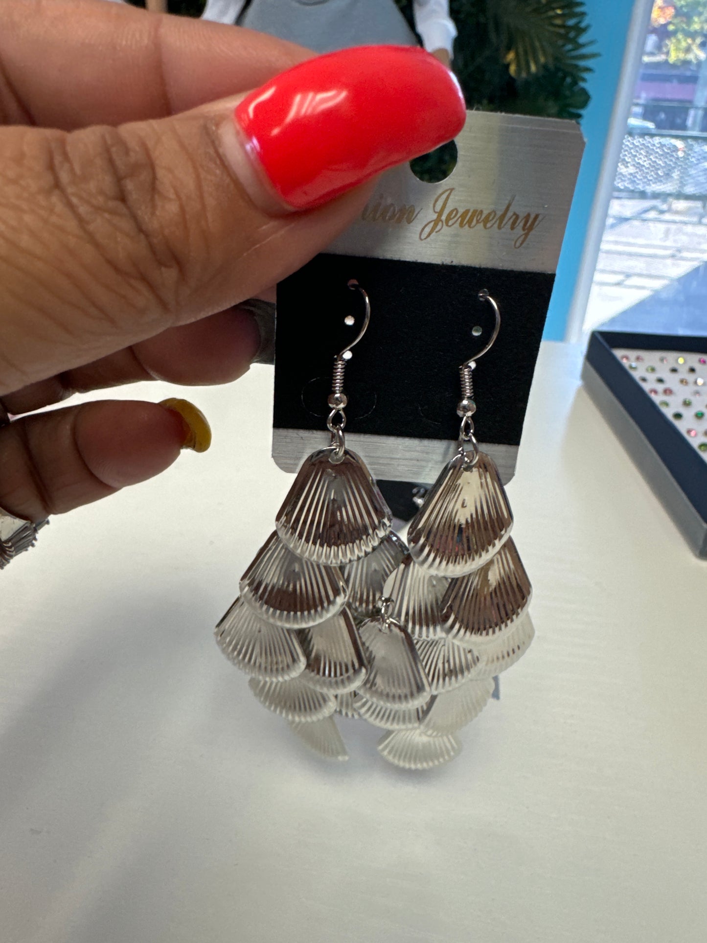 Gold and silver dankly earrings