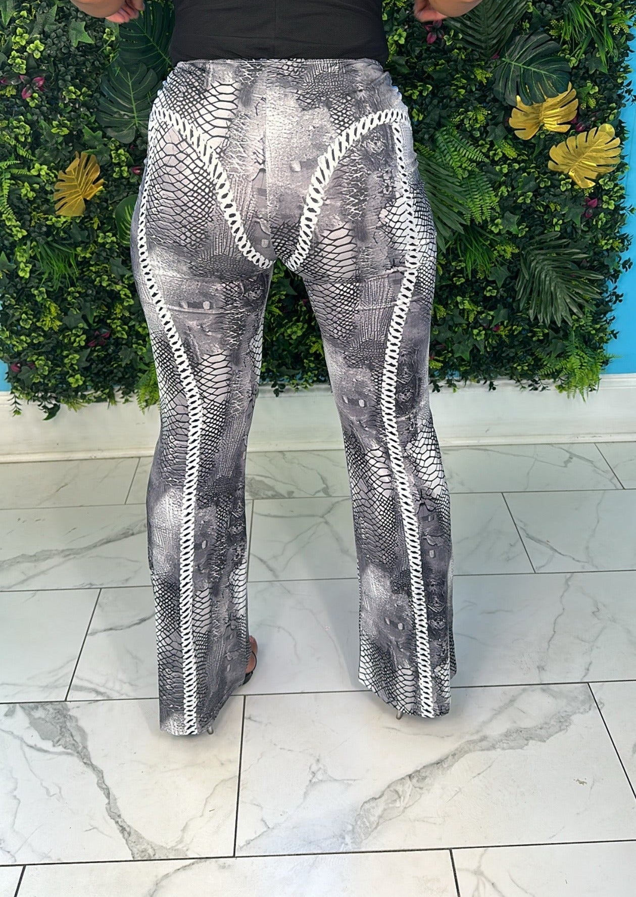 Backin It Up Leggings