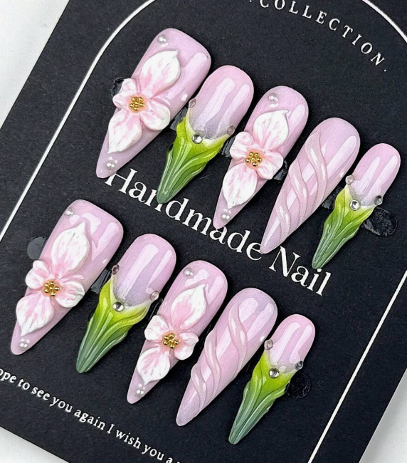In Full Bloom Press On Nails