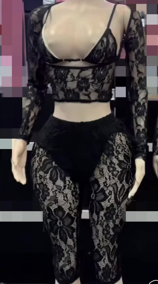 Never Better Lace Crop Top