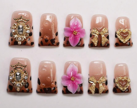 Meow Mix Mani