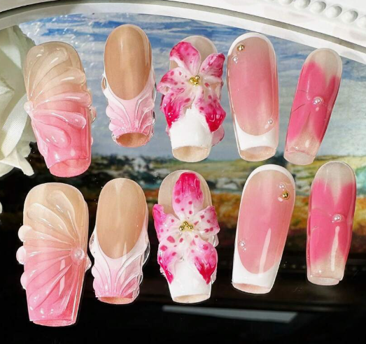 Floral Shoreline Press On Nails